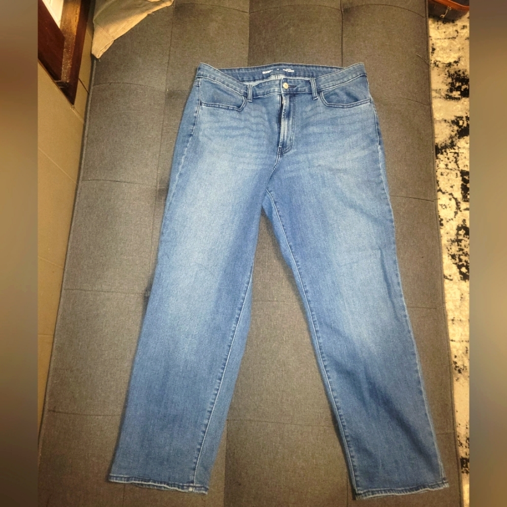 Old Navy High Rise Wow Loose Jeans Size 16